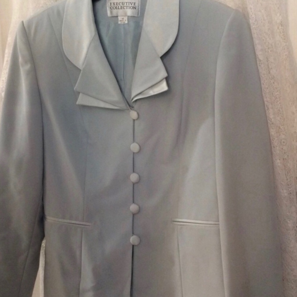 NWOT JCP EXECUTIVE COLLECTION Midi Skirt & Jacket